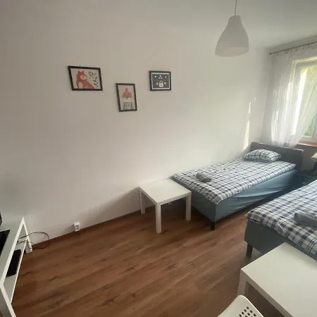 Hostel Bora-komorowskiego *