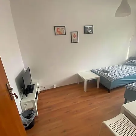 Bora-komorowskiego Hostel Warschau